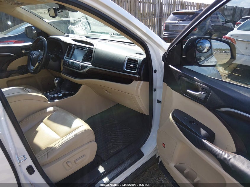 2015 Toyota Highlander VIN 5TDDKRFH6FS118041 IAAI salvage auction — FRONT END, Clear (Virginia), sold $6,975 on 2026-07-13 (photo 5)