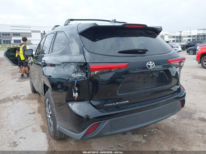2021 Toyota Highlander VIN 5TDGZRAHXMS536941 IAAI salvage auction — FRONT END, Original (Texas), sold $17,000 on 2026-07-07 (photo 3)
