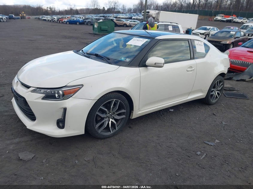 2015 Scion Tc VIN JTKJF5C77F3095939 IAAI salvage auction — FRONT & REAR, Salvage (Pennsylvania), sold $1,050 on 2026-07-14 (photo 2)