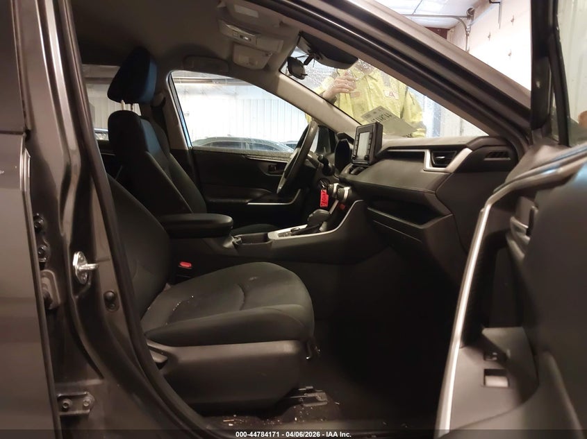 2021 Toyota Rav4 hybrid VIN 4T3LWRFV2MU040150 IAAI salvage auction — FRONT END, Wait Title, sold $8,350 on 2026-07-14 (photo 5)
