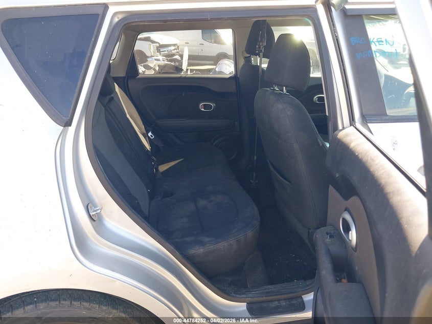 2019 Kia Soul VIN KNDJP3A52K7655735 IAAI salvage auction — LEFT SIDE, Wait Title, sold $25 on 2026-07-09 (photo 8)