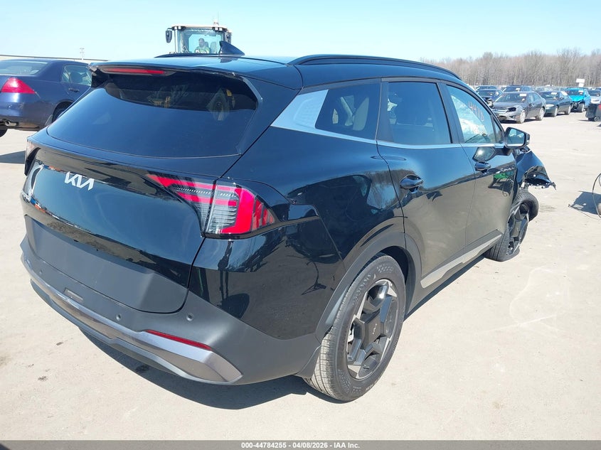 2026 Kia Sportage VIN 5XYK33DF8TG383104 IAAI salvage auction — FRONT END, Salvage Title, sold $7,800 on 2026-08-21 (photo 4)