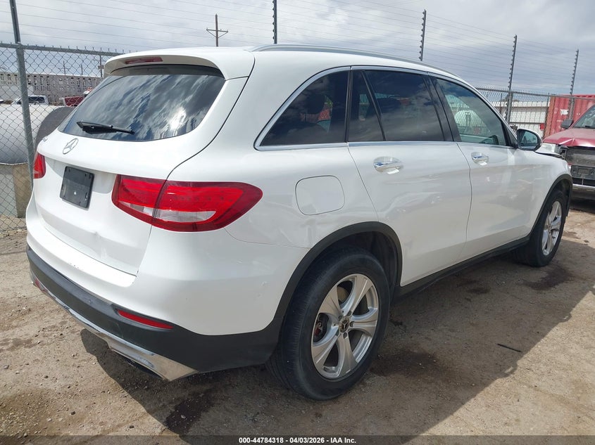 2017 Mercedes-benz Glc VIN WDC0G4JB2HV008046 IAAI salvage auction — FRONT END, Wait Title, sold $5,800 on 2026-07-28 (photo 4)