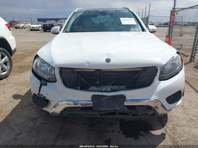 2017 Mercedes-benz Glc VIN WDC0G4JB2HV008046 IAAI salvage auction — FRONT END, Wait Title, sold $5,800 on 2026-07-28 (photo 6)