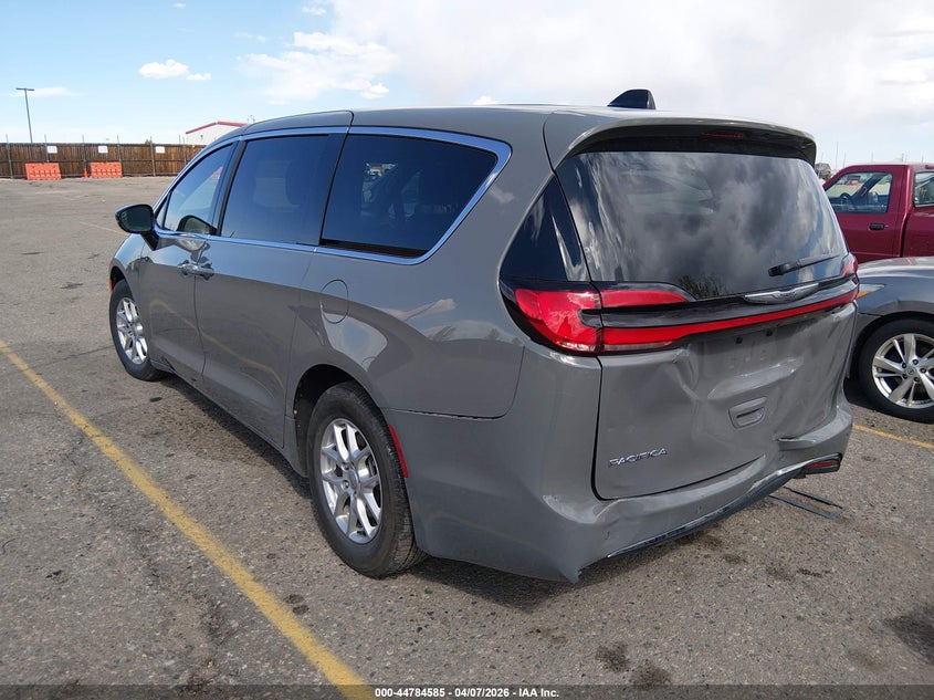 2025 Chrysler Pacifica VIN 2C4RC1BG7SR548598 IAAI salvage auction — FRONT & REAR, Wait Title, sold $7,700 on 2026-07-28 (photo 3)