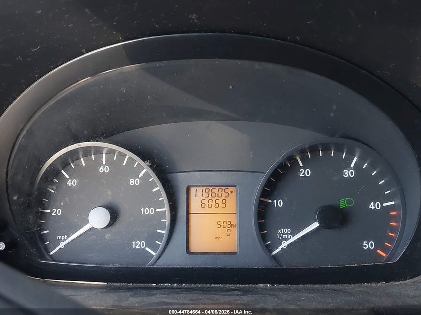 2017 Freightliner Sprinter 2500 VIN WDYPE7CD0HP376812 IAAI salvage auction — SIDE, Salvage (California), sold $5,125 on 2026-07-26 (photo 7)