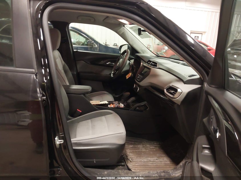 2021 Chevrolet Trailblazer VIN KL79MMS26MB153460 IAAI salvage auction — FRONT END, Mv-907A (New York), sold $2,650 on 2026-07-07 (photo 5)