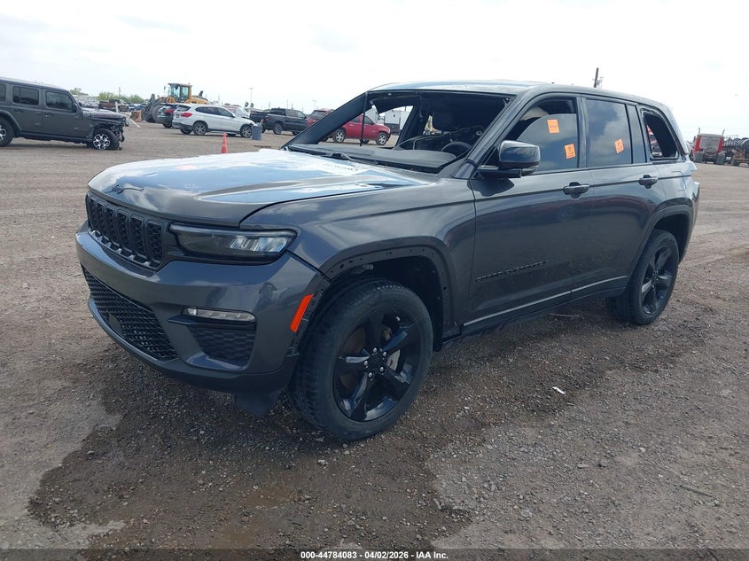2024 Jeep Grand cherokee VIN 1C4RJGBG2RC166944 IAAI salvage auction — HAIL, Original (Texas), sold $8,600 on 2026-07-29 (photo 2)