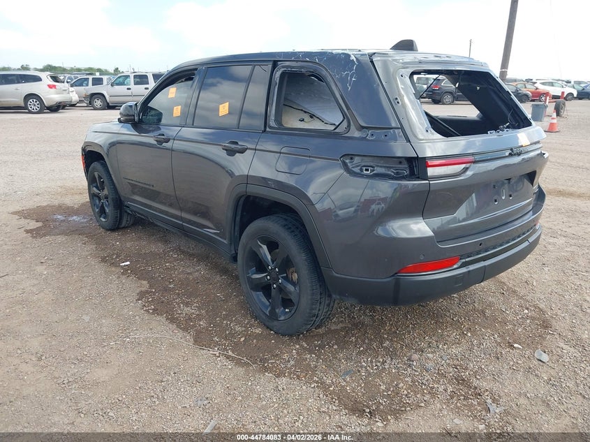 2024 Jeep Grand cherokee VIN 1C4RJGBG2RC166944 IAAI salvage auction — HAIL, Original (Texas), sold $8,600 on 2026-07-29 (photo 3)