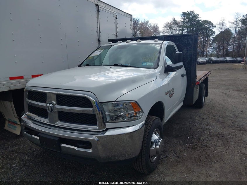 2018 Ram 3500 VIN 3C7WRTBJ2JG188687 IAAI salvage auction — NORMAL WEAR, Clear (New York), sold $7,050 on 2026-07-29 (photo 2)
