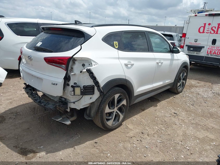 2018 Hyundai Tucson VIN KM8J33A22JU748459 IAAI salvage auction — REAR END, Wait Title, sold $4,000 on 2026-07-16 (photo 4)