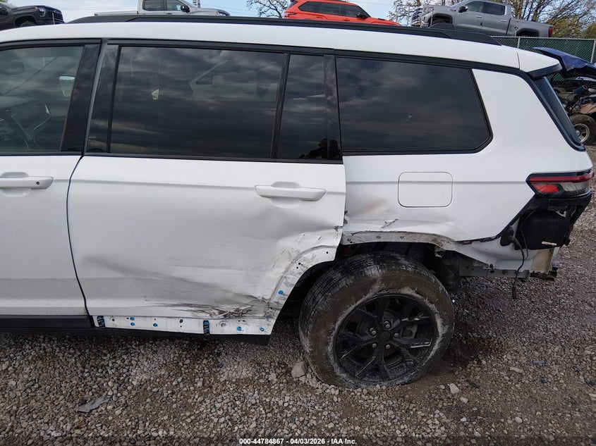 2024 Jeep Grand cherokee VIN 1C4RJKAG1R8626117 IAAI salvage auction — LEFT SIDE, Original (Kentucky), sold $11,100 on 2026-10-01 (photo 6)