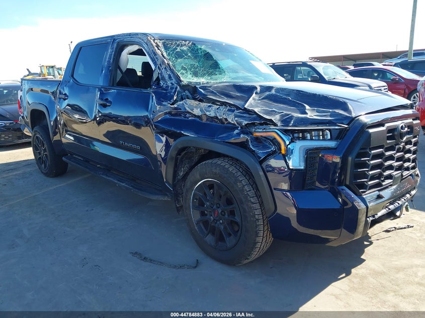2026 Toyota Tundra VIN 5TFWA5DB9TX382122 IAAI salvage auction — LEFT & RIGHT, Original (Texas), sold $21,200 on 2026-07-06 (photo 1)