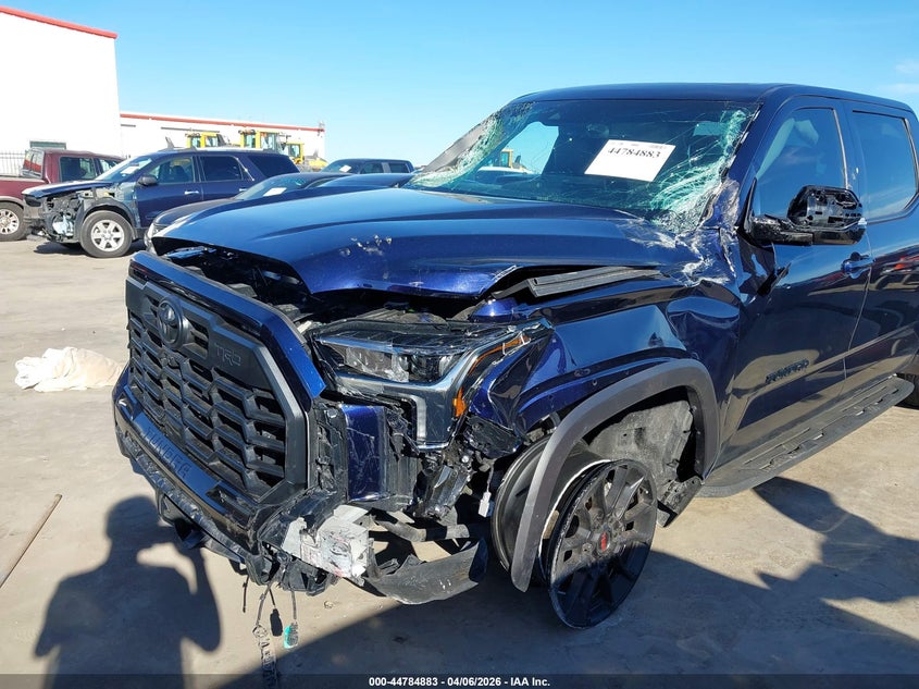 2026 Toyota Tundra VIN 5TFWA5DB9TX382122 IAAI salvage auction — LEFT & RIGHT, Original (Texas), sold $21,200 on 2026-07-06 (photo 6)