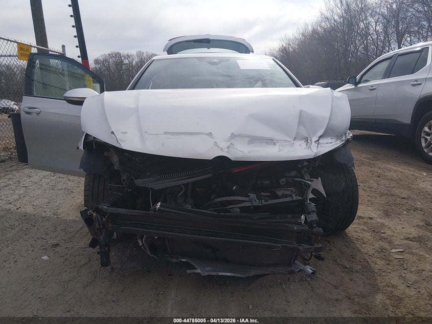 2024 Volkswagen Golf gti VIN WVWGA7CD4RW143174 IAAI salvage auction — FRONT END, Wait Title, sold $225 on 2026-07-28 (photo 6)