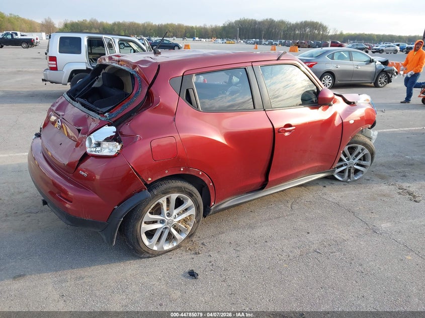 2011 Nissan Juke VIN JN8AF5MV2BT014445 IAAI salvage auction — ROLLOVER, Salvage (Indiana), sold $25 on 2026-07-23 (photo 4)