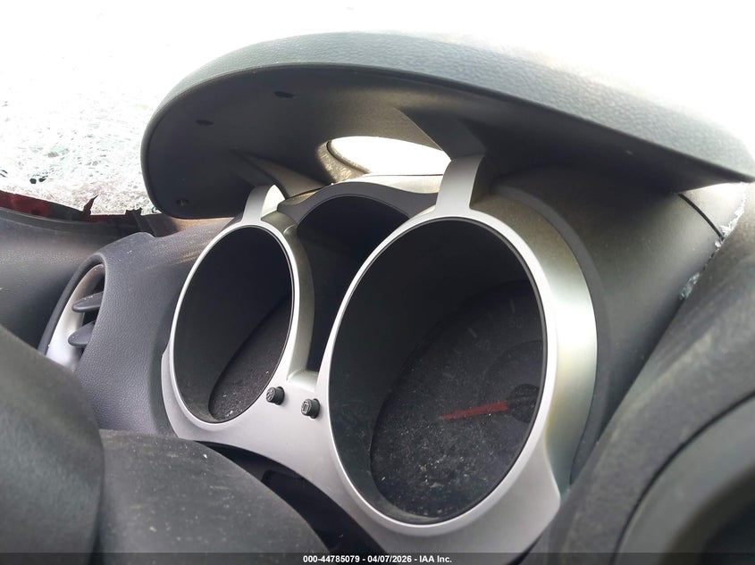 2011 Nissan Juke VIN JN8AF5MV2BT014445 IAAI salvage auction — ROLLOVER, Salvage (Indiana), sold $25 on 2026-07-23 (photo 7)