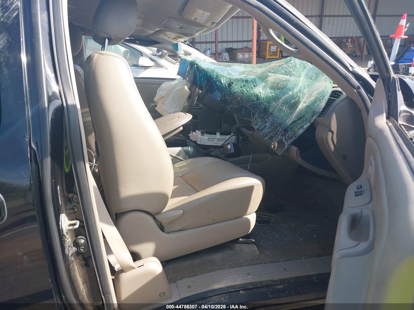 2006 Toyota Tundra VIN 5TBBT44126S487419 IAAI salvage auction — SIDE, Junking Certificate (Mississippi), sold $1,150 on 2026-07-25 (photo 5)