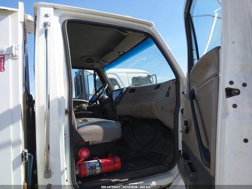 2007 Sterling truck Acterra VIN 2FZACFCT97AY42325 IAAI salvage auction — NORMAL WEAR, Clear (Montana), sold $25 on 2026-07-29 (photo 6)