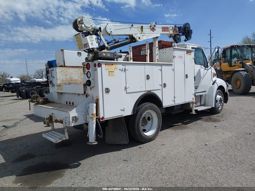 2007 Sterling truck Acterra VIN 2FZACFCT97AY42325 IAAI salvage auction — NORMAL WEAR, Clear (Montana), sold $25 on 2026-07-29 (photo 4)