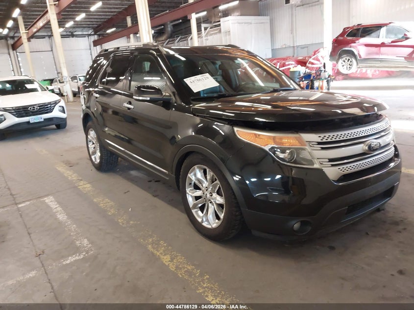 2015 Ford Explorer VIN 1FM5K7D80FGA17868 IAAI salvage auction — LEFT SIDE, Salvage (Oregon), sold $1,500 on 2026-07-09 (photo 1)