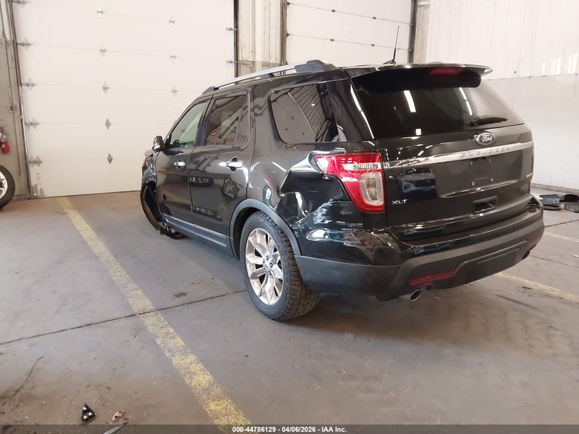 2015 Ford Explorer VIN 1FM5K7D80FGA17868 IAAI salvage auction — LEFT SIDE, Salvage (Oregon), sold $1,500 on 2026-07-09 (photo 3)