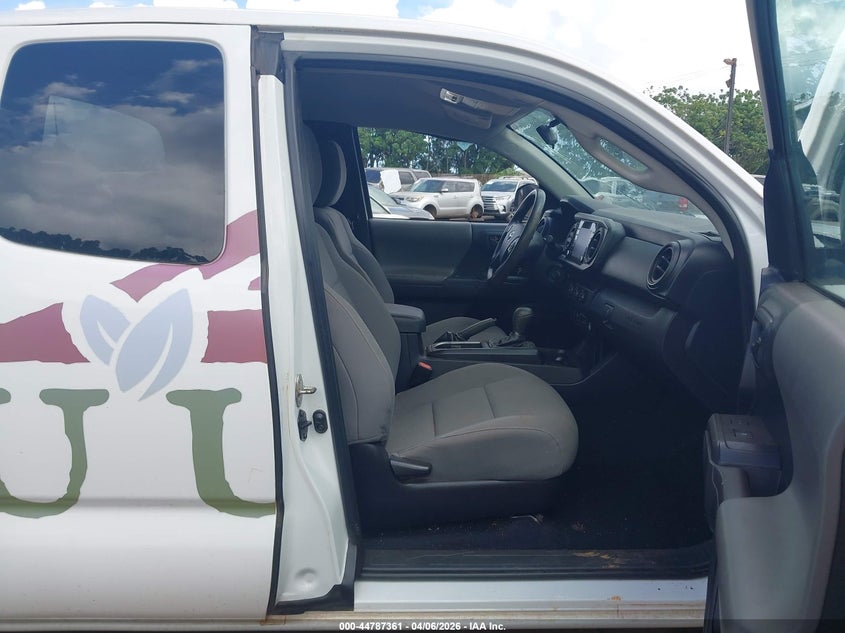 2020 Toyota Tacoma VIN 5TFRX5GN1LX182367 IAAI salvage auction — STORM DAMAGE, Bill Of Sale (Hawaii), sold $25 on 2026-07-28 (photo 5)