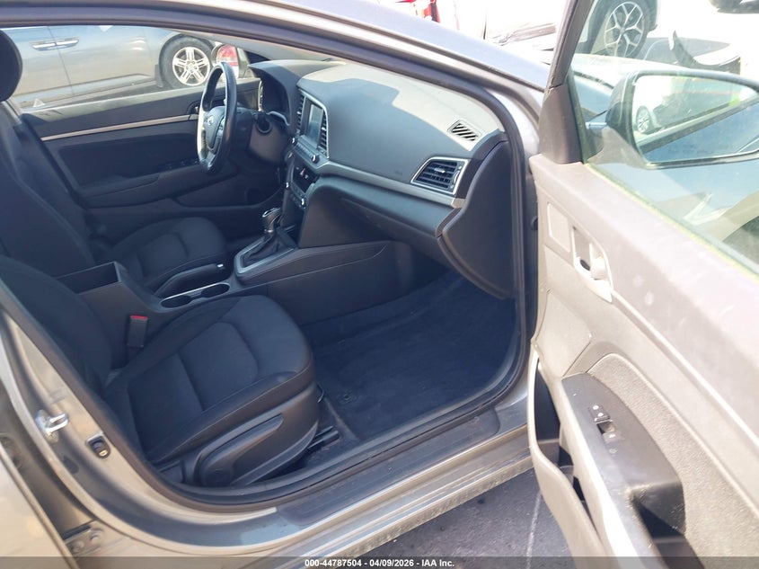 2017 Hyundai Elantra VIN KMHD84LF1HU313186 IAAI salvage auction — FRONT END, Salvage Title, sold $1,300 on 2026-08-02 (photo 5)
