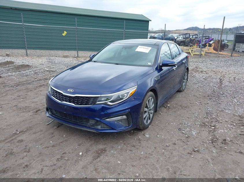2019 Kia Optima VIN 5XXGT4L33KG303732 IAAI salvage auction — FRONT END, Wait Title, sold $50 on 2026-07-28 (photo 2)