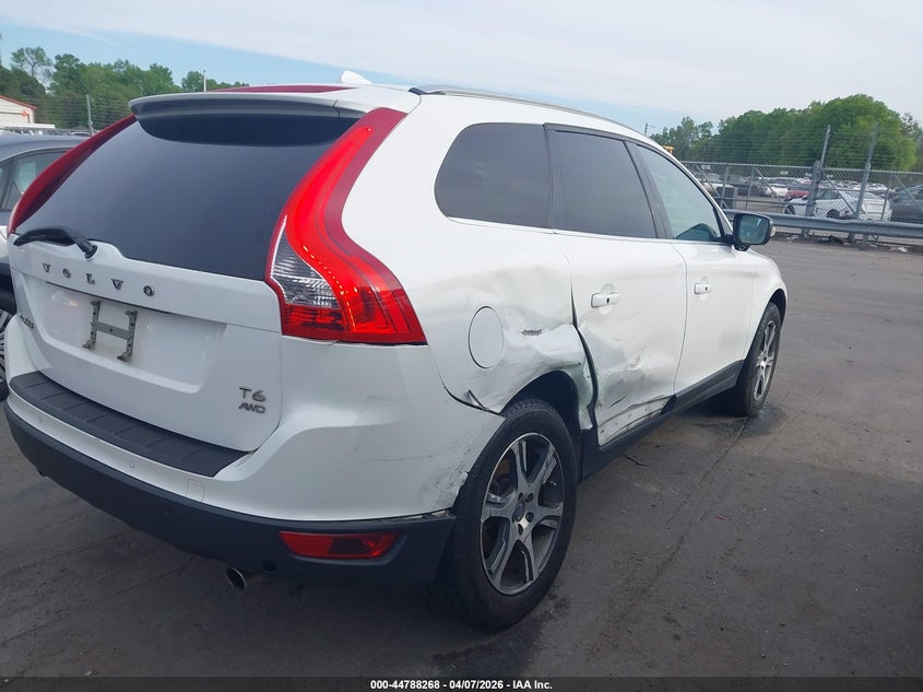2013 Volvo Xc60 VIN YV4902DZ0D2377219 IAAI salvage auction — SIDE, Salvage (North Carolina), sold $450 on 2026-07-29 (photo 4)