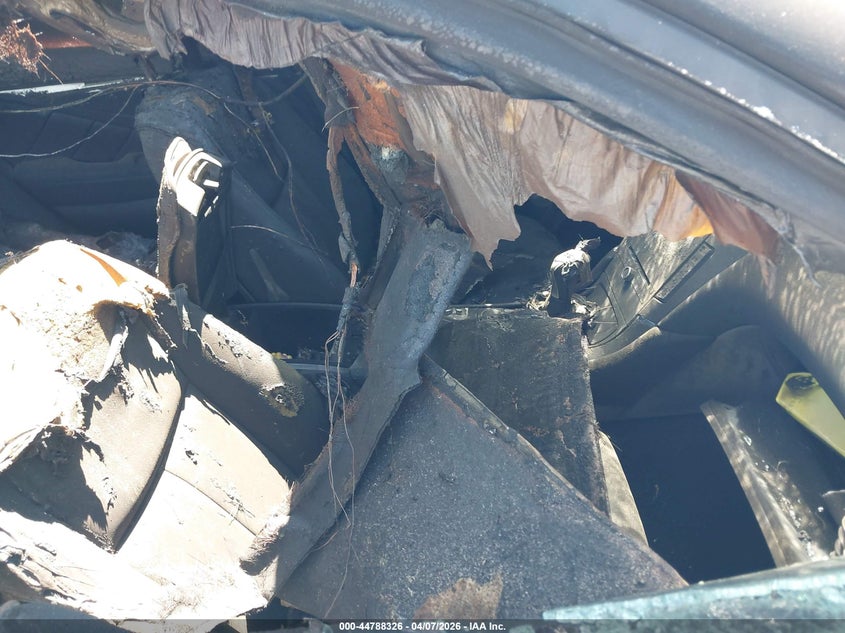2015 Infiniti Q50 VIN JN1BV7AR2FM420394 IAAI salvage auction — TOTAL BURN, Wait Title, sold $25 on 2026-07-28 (photo 5)
