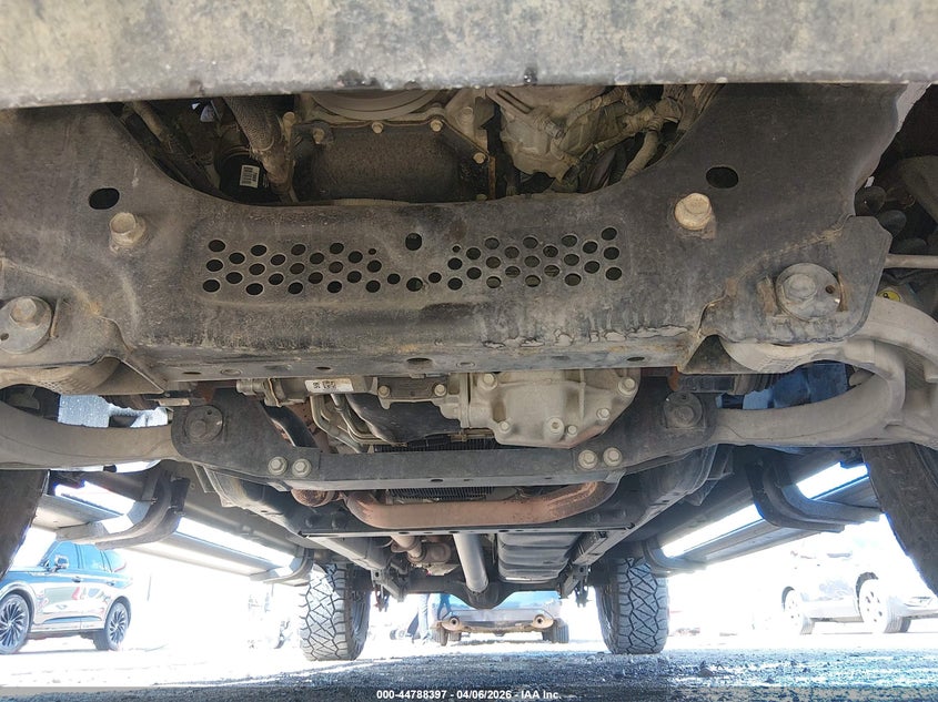 2019 Ram 1500 VIN 1C6SRFJT0KN515846 IAAI salvage auction — UNDERCARRIAGE, Wait Title, sold $12,075 on 2026-07-10 (photo 6)