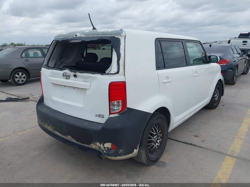 2013 Scion Xb VIN JTLZE4FE7DJ039014 IAAI salvage auction — LEFT SIDE, Wait Title, sold $550 on 2026-07-13 (photo 4)