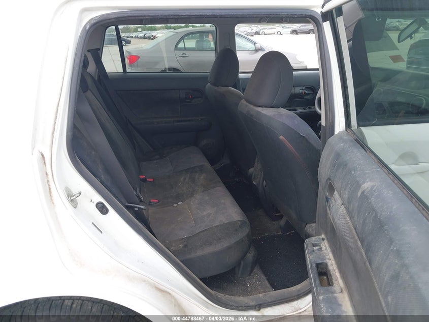 2013 Scion Xb VIN JTLZE4FE7DJ039014 IAAI salvage auction — LEFT SIDE, Wait Title, sold $550 on 2026-07-13 (photo 8)