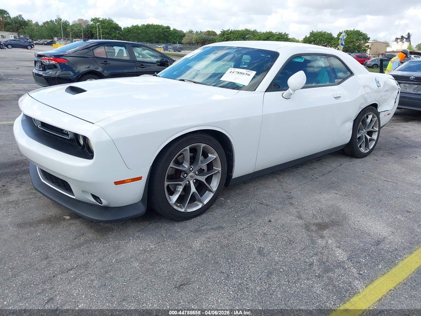 2022 Dodge Challenger VIN 2C3CDZJG2NH159823 IAAI salvage auction — REAR END, Wait Title, sold $5,100 on 2026-07-18 (photo 2)