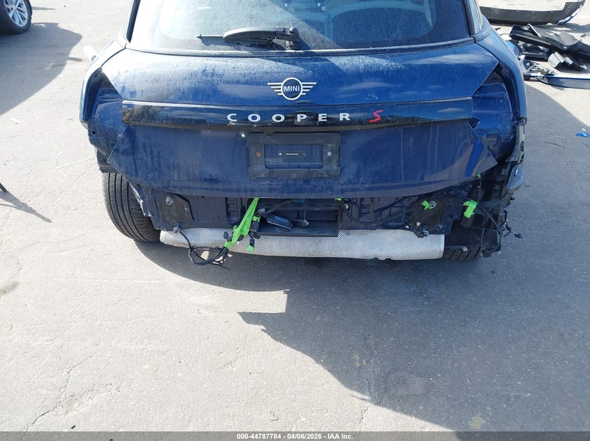 2025 Mini Hardtop VIN WMW53GD00S2W64500 IAAI salvage auction — FRONT & REAR, Mv-907A (New York), sold $6,700 on 2026-07-28 (photo 6)