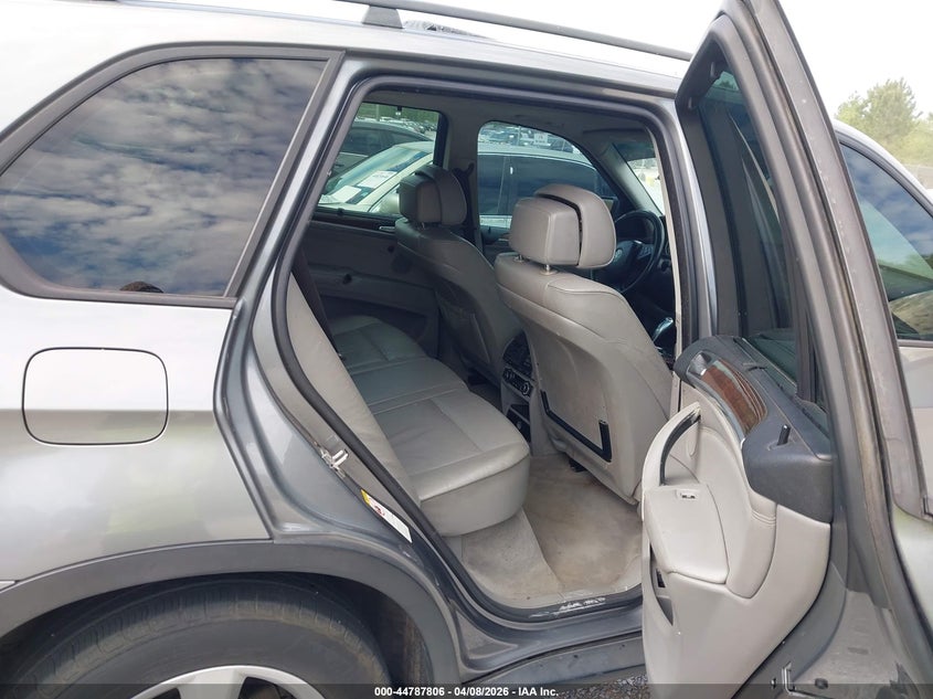 2008 BMW X5 VIN 5UXFE43518L008837 IAAI salvage auction — NORMAL WEAR, Nrc Lienholder Repossession Paperwork (Mississippi), sold $275 on 2026-07-20 (photo 8)