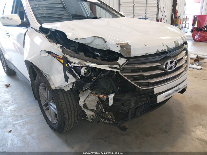 2018 Hyundai Santa fe VIN 5XYZU3LB7JG533968 IAAI salvage auction — RIGHT FRONT, Wait Title, sold $2,300 on 2026-07-15 (photo 6)