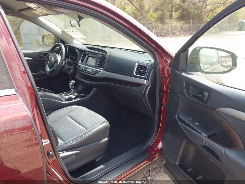2014 Toyota Highlander VIN 5TDZKRFH3ES022887 IAAI salvage auction — FRONT END, Salvage (Georgia), sold $5,600 on 2026-07-17 (photo 5)