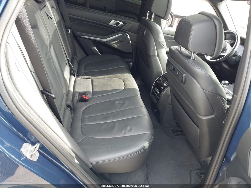 2021 BMW X5 VIN 5UXCR4C04M9G33559 IAAI salvage auction — Side, Salvage (California), sold $26,600 on 2026-05-04 (photo 8)
