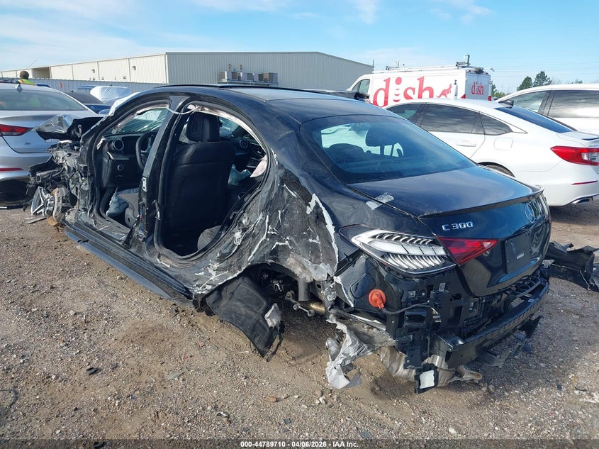 2025 Mercedes-benz C class VIN W1KAF4HB7SR243745 IAAI salvage auction — LEFT SIDE, Wait Title, sold $5,100 on 2026-07-09 (photo 3)