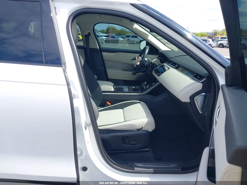 2019 Land rover Range rover velar VIN SALYL2FV7KA210741 IAAI salvage auction — RIGHT FRONT, Salvage (Oregon), sold $8,950 on 2026-07-09 (photo 5)