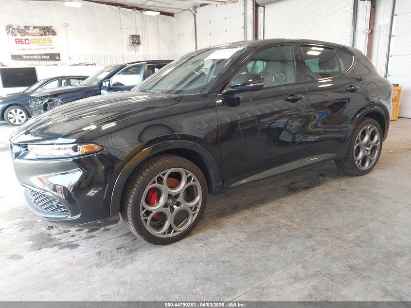 2024 Alfa romeo Tonale VIN ZASPATDW2R3047333 IAAI salvage auction — WATER/FLOOD, Salvage (New Jersey), sold $9,250 on 2026-08-12 (photo 2)