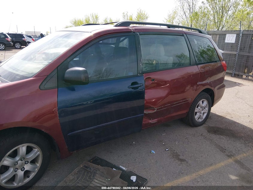 2007 Toyota Sienna VIN 5TDZK23C47S070420 IAAI salvage auction — ALL OVER, Salvage (Texas), sold $550 on 2026-07-14 (photo 6)
