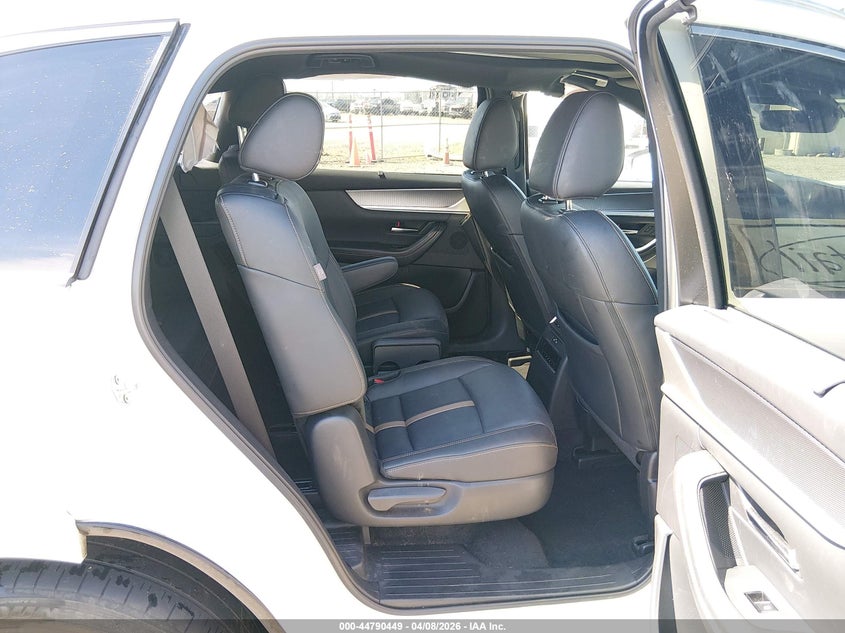 2024 Mazda Cx-90 VIN JM3KKDHCXR1112506 IAAI salvage auction — FRONT END, Salvage (Oregon), sold $4,800 on 2026-07-14 (photo 8)