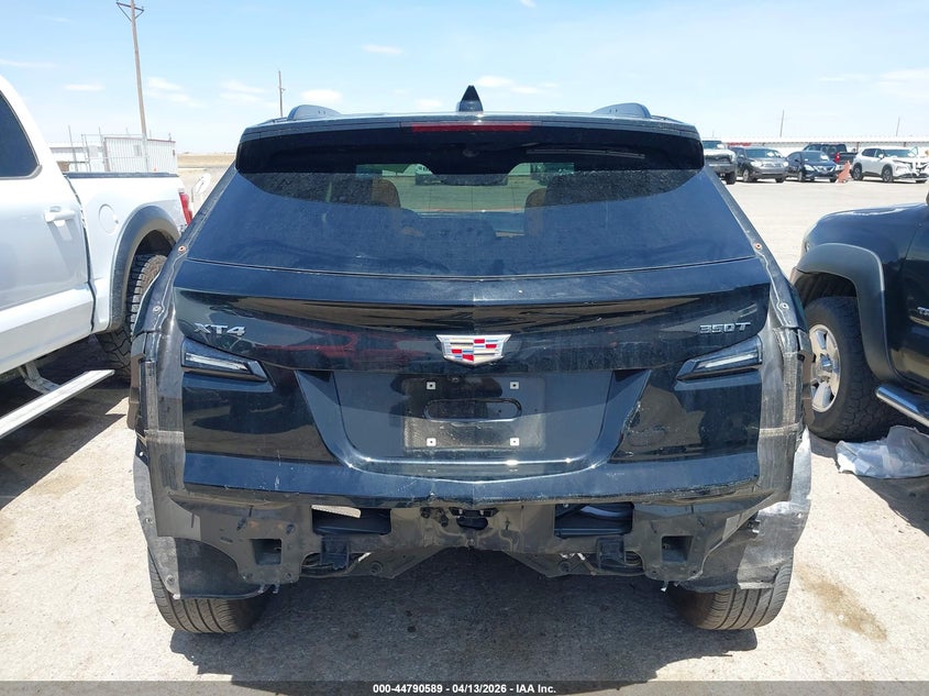 2024 Cadillac Xt4 VIN 1GYFZER40RF242147 IAAI salvage auction — REAR END, Salvage Title, sold $15,600 on 2026-07-14 (photo 6)
