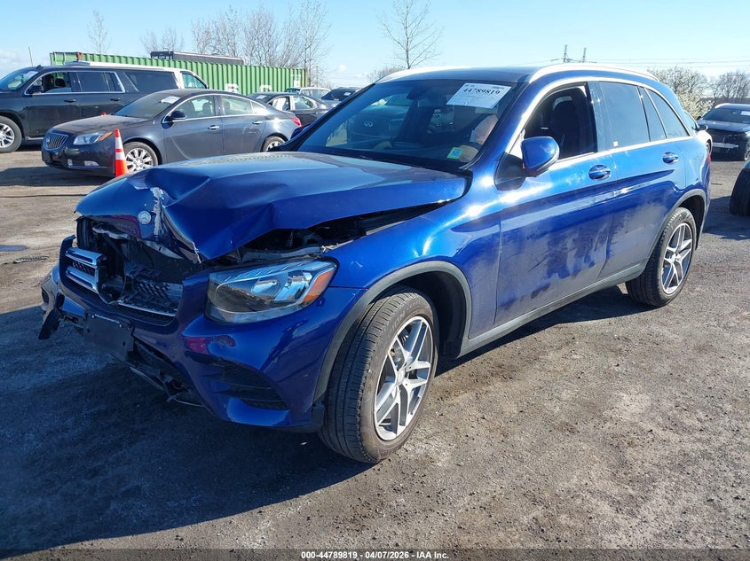 2017 Mercedes-benz Glc VIN WDC0G4KBXHF119310 IAAI salvage auction — FRONT END, Wait Title, sold $4,100 on 2026-08-18 (photo 2)