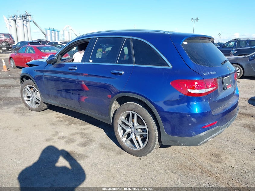 2017 Mercedes-benz Glc VIN WDC0G4KBXHF119310 IAAI salvage auction — FRONT END, Wait Title, sold $4,100 on 2026-08-18 (photo 3)
