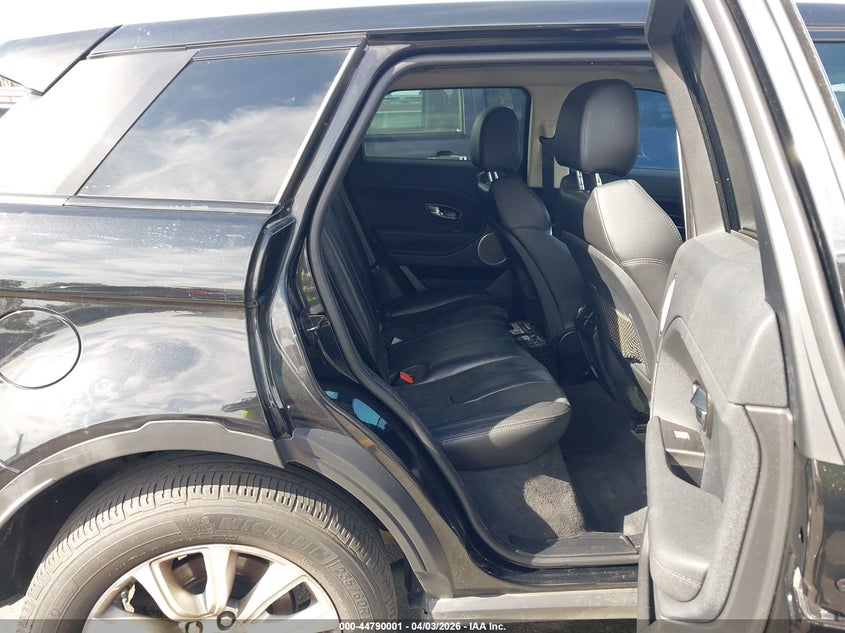 2015 Land rover Range rover evoque VIN SALVN2BG5FH013553 IAAI salvage auction — NORMAL WEAR, Salvage (Idaho), sold $1,625 on 2026-07-09 (photo 8)