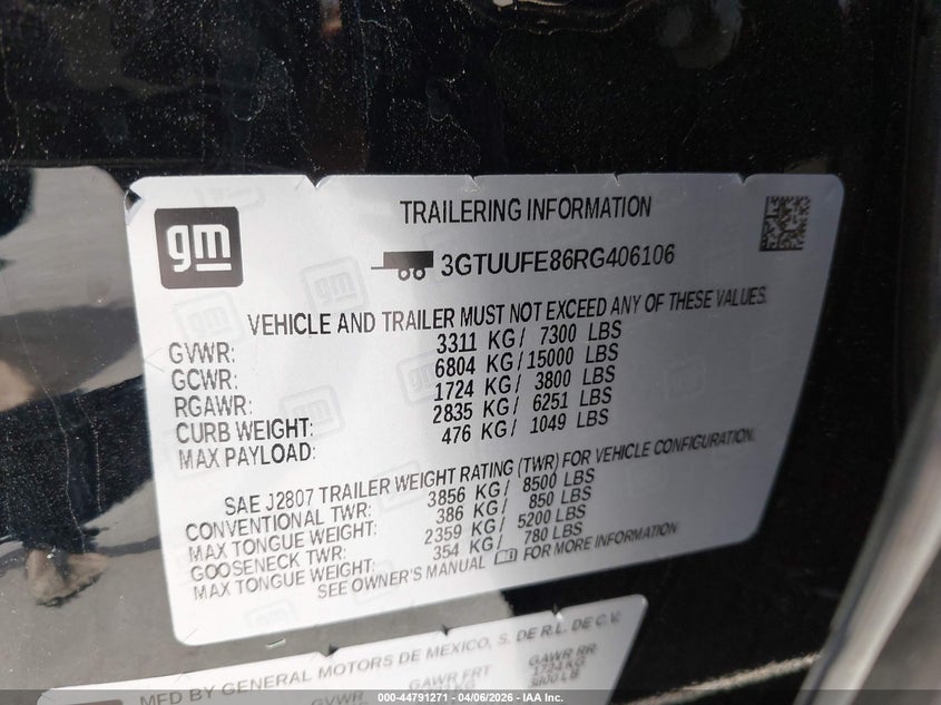 2024 Gmc SIERRA VIN 3GTUUFE86RG406106 IAAI salvage auction — LEFT SIDE, Salvage (California), sold $33,250 on 2026-07-06 (photo 9)